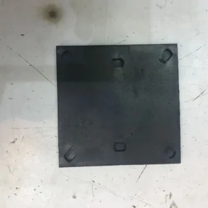 6" x 6" 燕梳臣